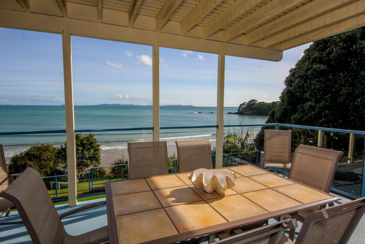 By The Bay Beachfront Apartments Mangonui Exterior foto
