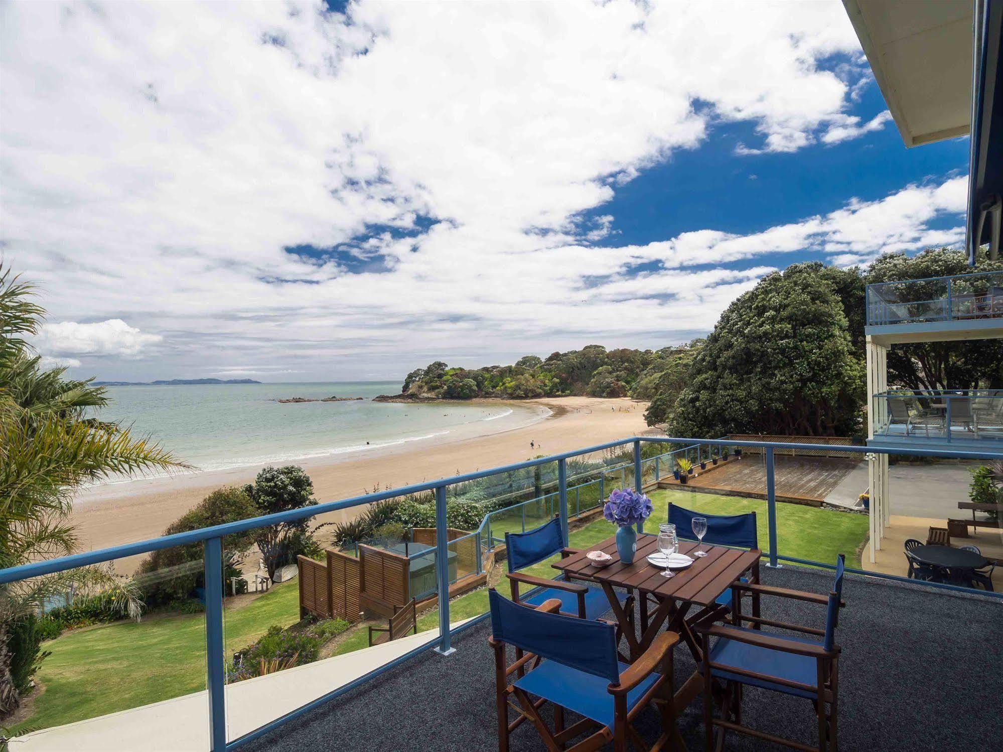 By The Bay Beachfront Apartments Mangonui Exterior foto